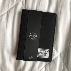 Brand New Herschel Passport Case